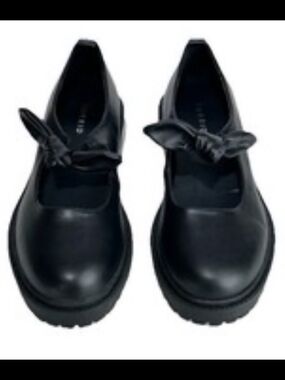Torrid Solid  Flats Sz 8.5